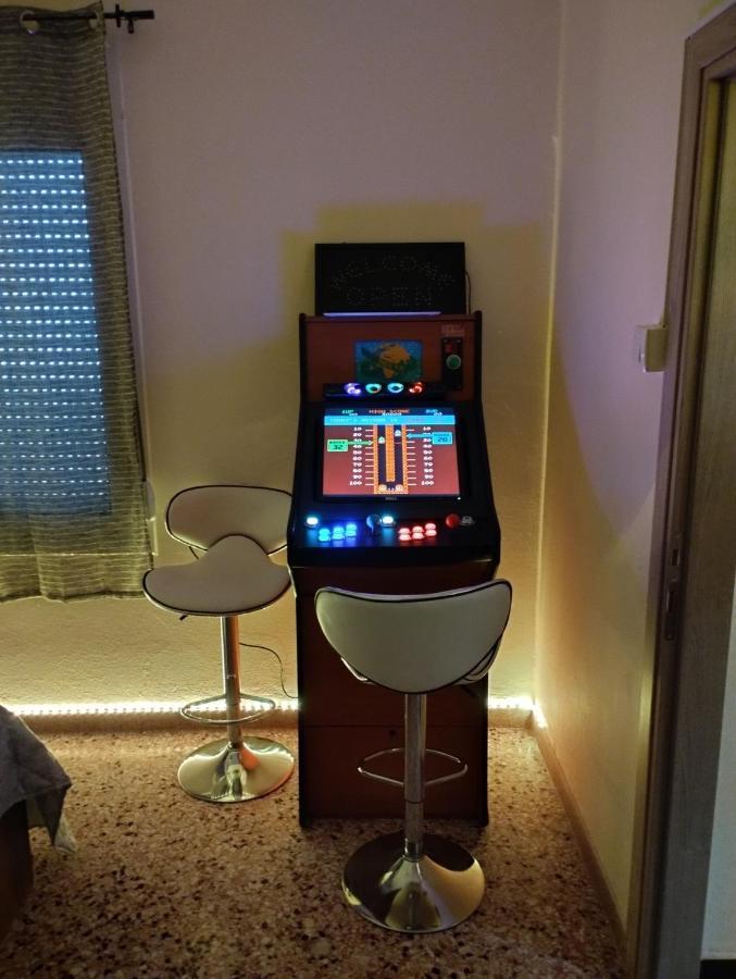 Arcade Central Retro Apartment Rétino Exterior foto